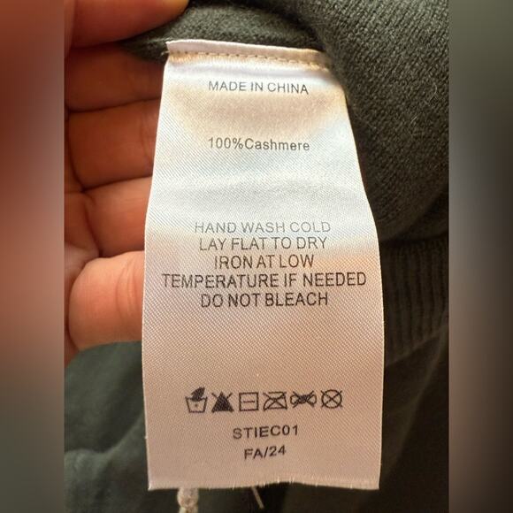 Quince Women’s Mongolian Cashmere Straight Leg Pants Moss Green XL NWT - Picture 11 of 12